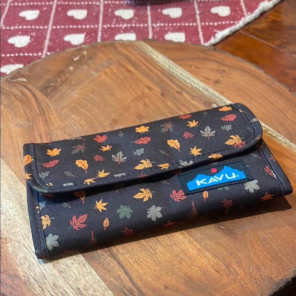 Kavu Black and Orange Wallet with Seasonal Print